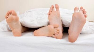تفريغ الرجال عندما يكون متحمسًا مهمًا للاتصال الجنسي